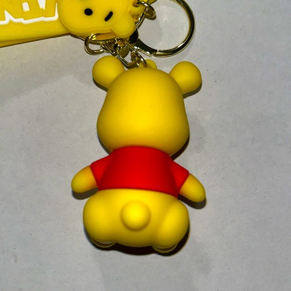 Disney Winnie the Pooh keychain/ bag clip - Picture 3 of 4